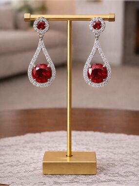 New! Stunning Silver Diamond Garnet Teardrop Earrings